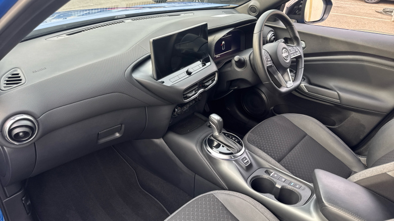 Nissan Juke 1.6 Hybrid N-Connecta 5dr Auto Hybrid Hatchback